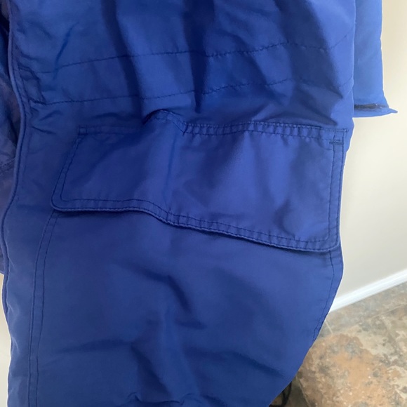 Blue windbreaker - Picture 3 of 6